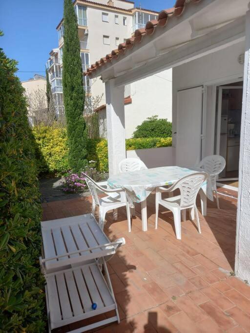 רוזס Nautilus Agradable Villa A 5 Minutos A Pie De La Playa מראה חיצוני תמונה